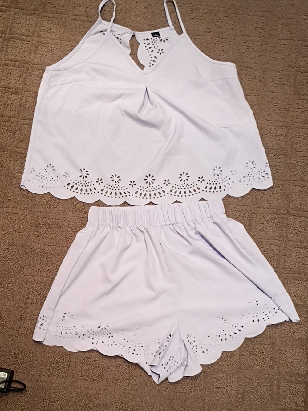 SHEIN White Eyelet Scallop High Waist Shorts